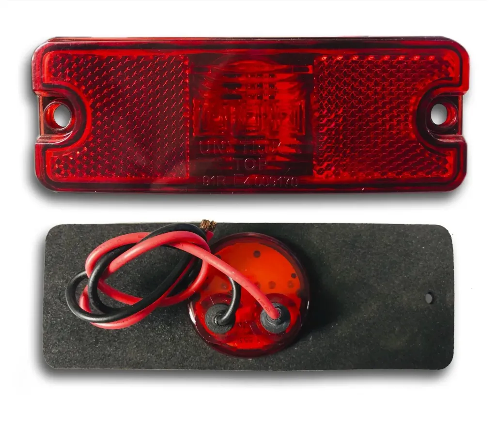 PLAFON LATERAL VOLVO NUEVO ROJO 3 LED´S