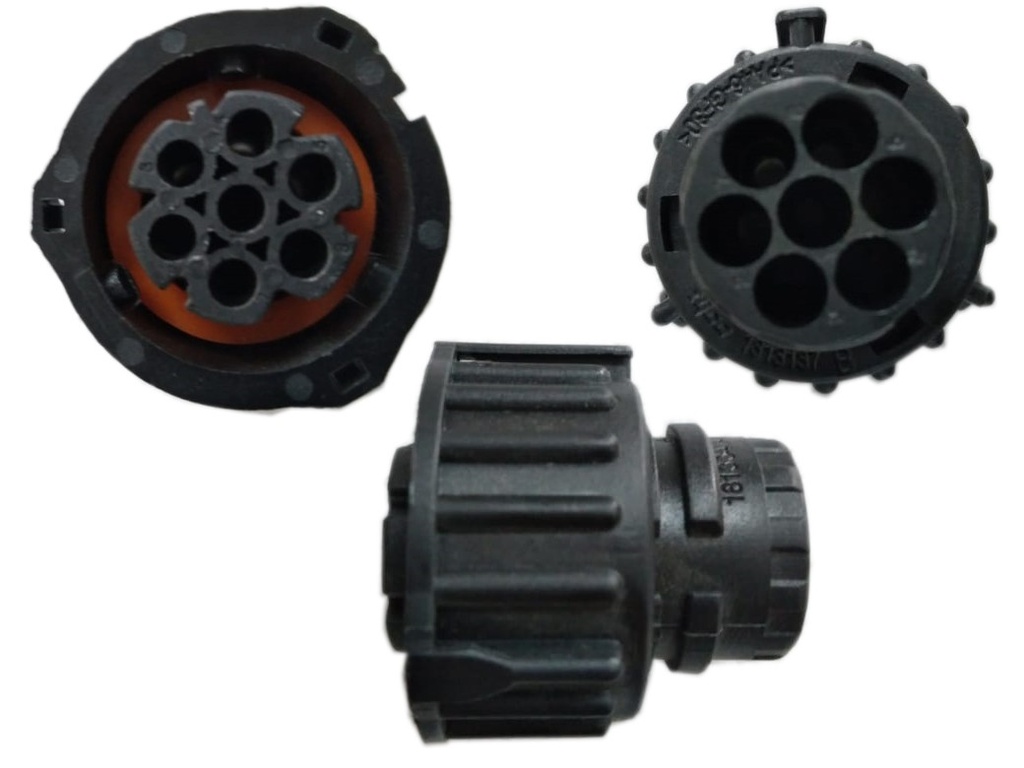 CONECTOR 7 VIAS HEMBRA CIRCULAR